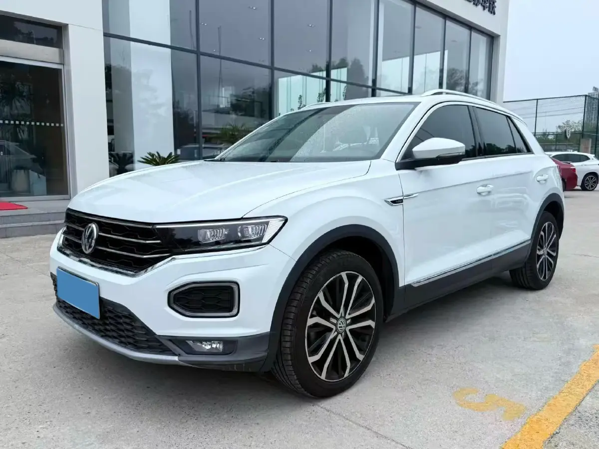2019 Volkswagen T-Roc 1.4T 150HP L4 7DCT