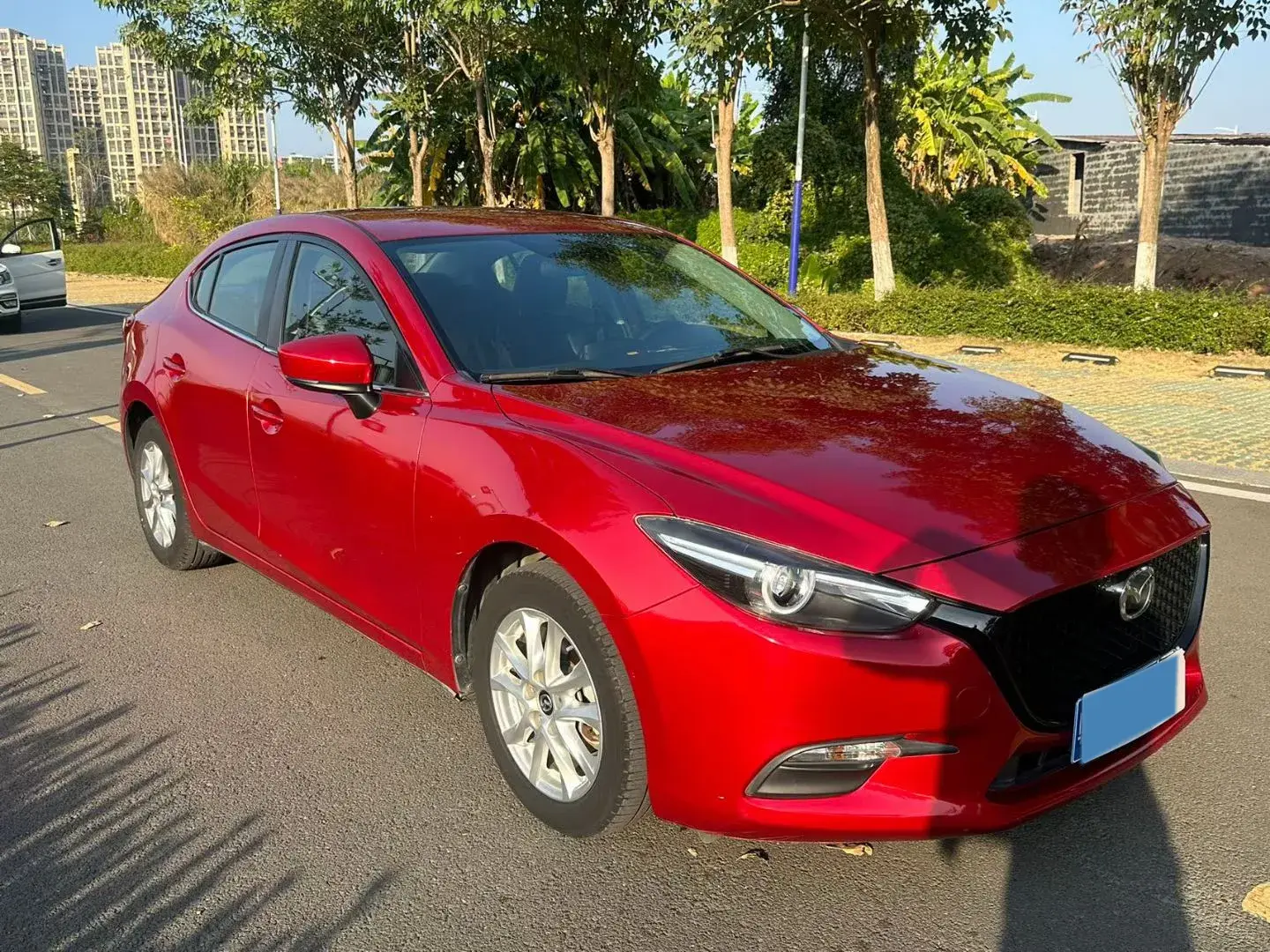 2017 MAZDA 3 thumbnail 3