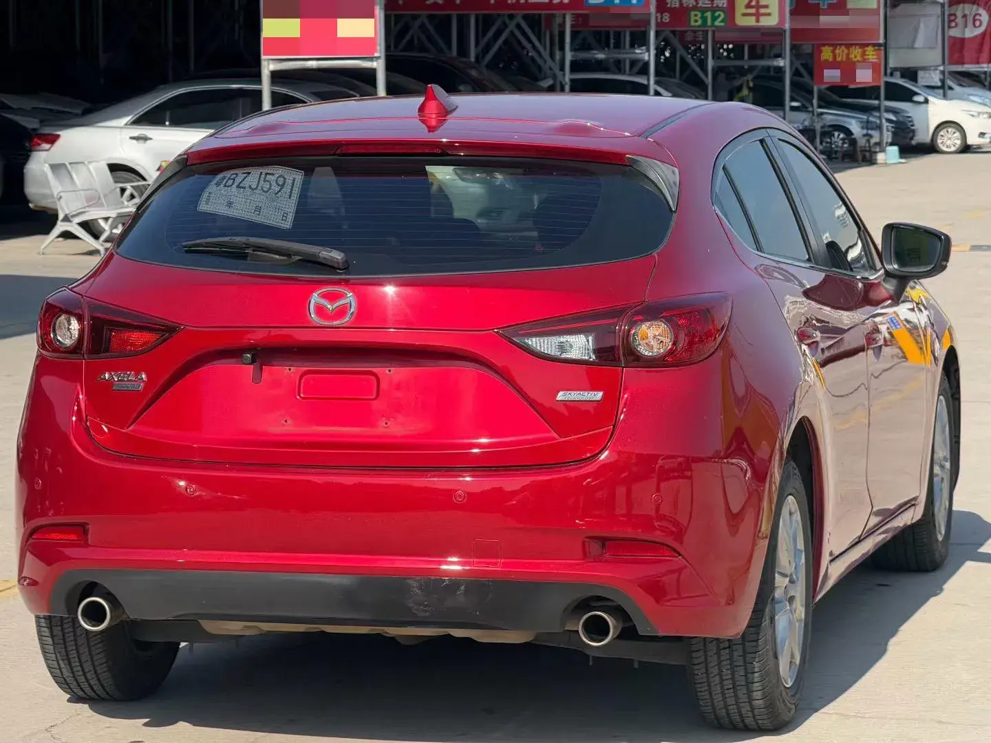 2017 MAZDA 3 thumbnail 4