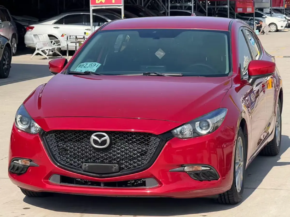 2017 Mazda 3 Axela 1.5L 117HP L4 6AT