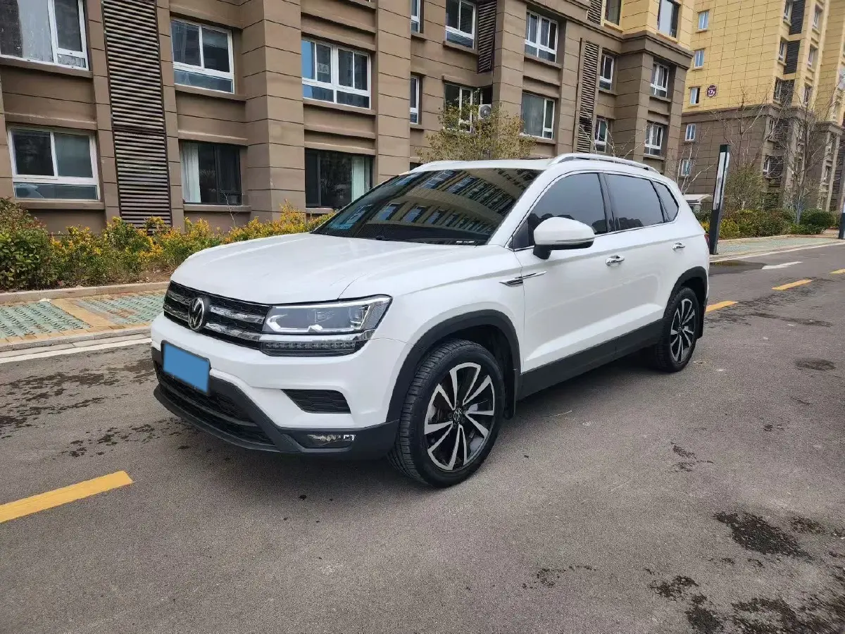 2021 Volkswagen Tharu 1.4T 150HP L4 7DCT