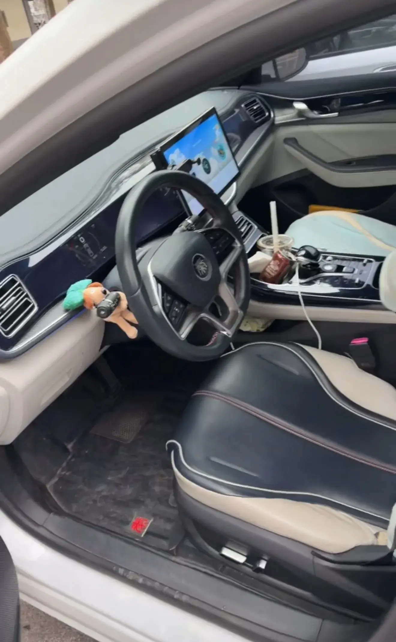 2022 BYD DESTROYER thumbnail 4