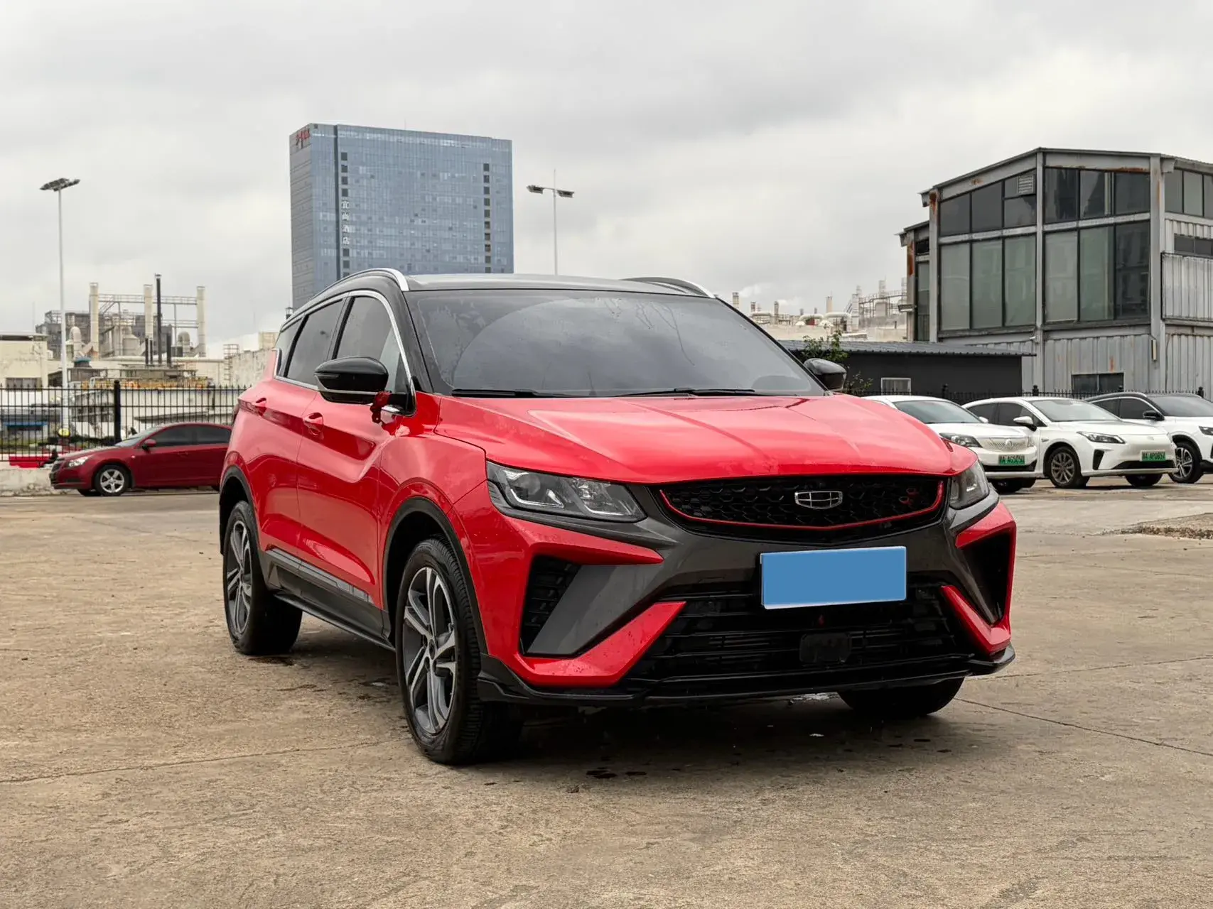 2021 GEELY COOLRAY thumbnail 2