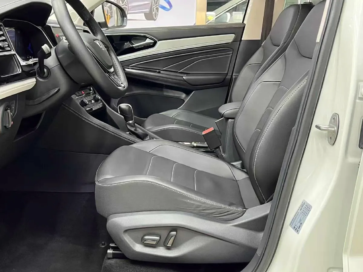 2022 Jetta VS5 1.4T 150HP L4 6AT,autocango,china used car exporter,china ev exporter,chinese used car exporter,chinese used ev exporter