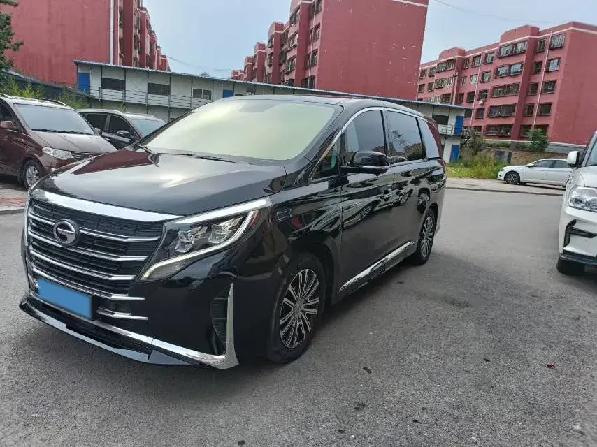 2023 GAC Trumpchi M8 2.0T 252HP L4 8AT 2023 GAC Trumpchi M8 2.0T 252HP L4 8AT