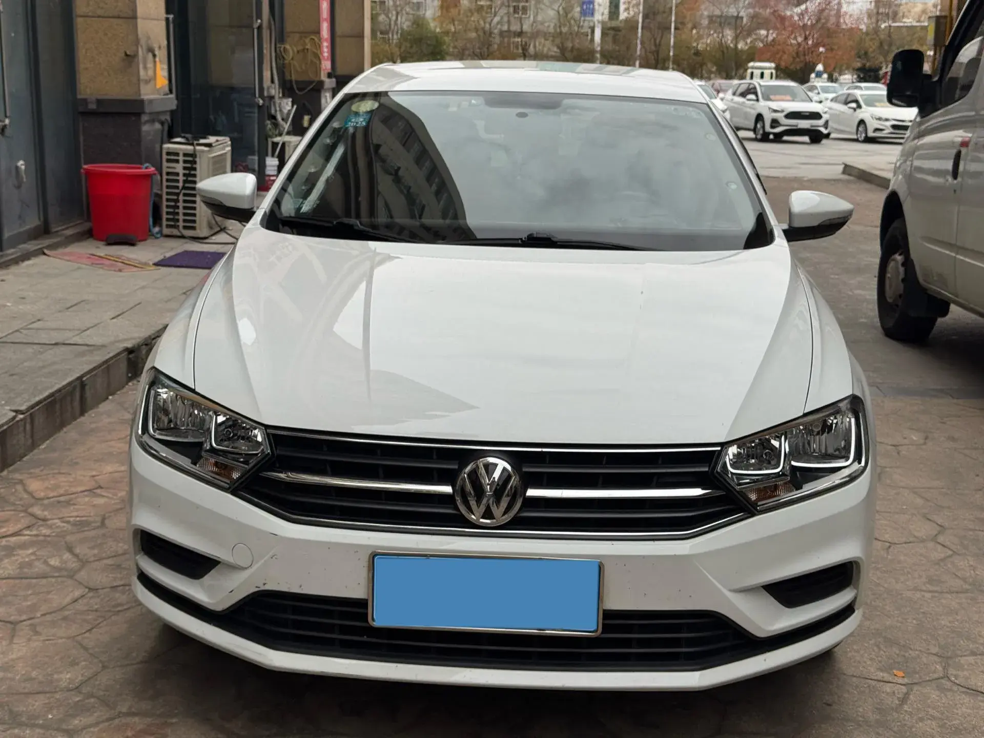 2019 VOLKSWAGEN BORA thumbnail 2