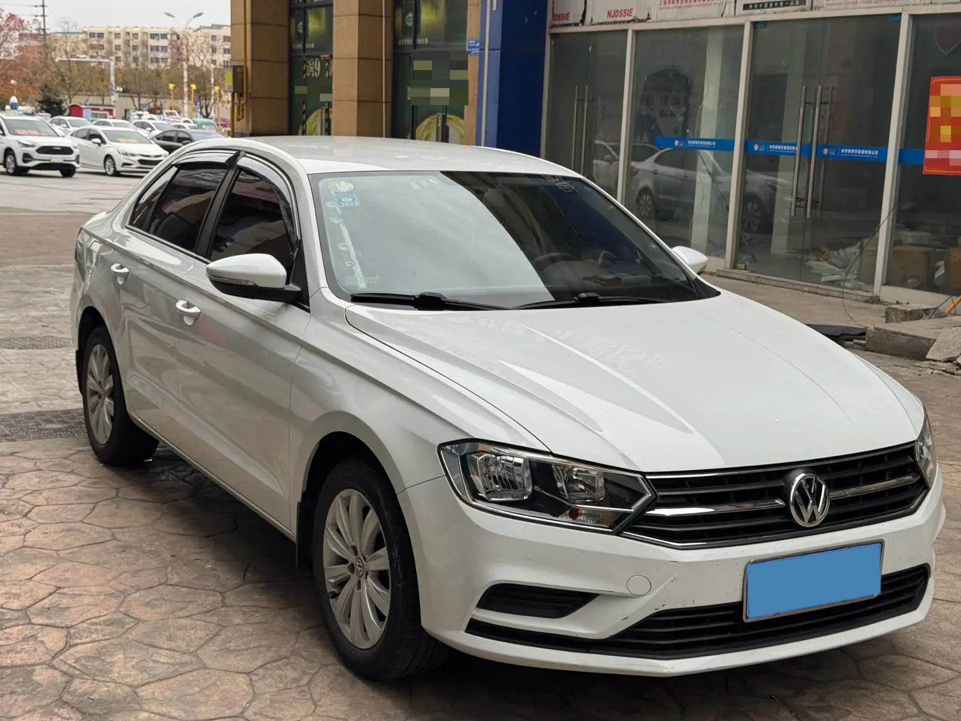 2019 VOLKSWAGEN BORA thumbnail 3