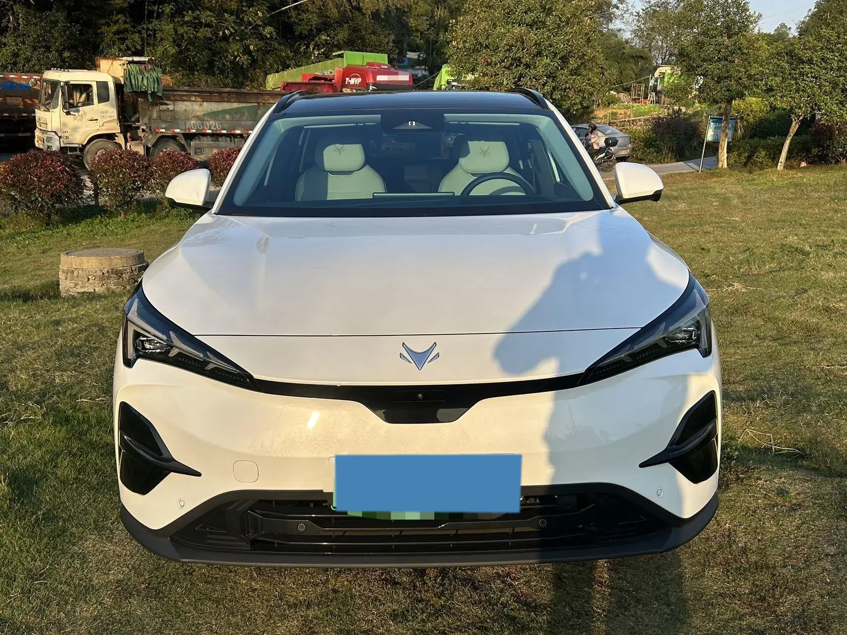 2025 ARCFOX ΑT5 thumbnail 2