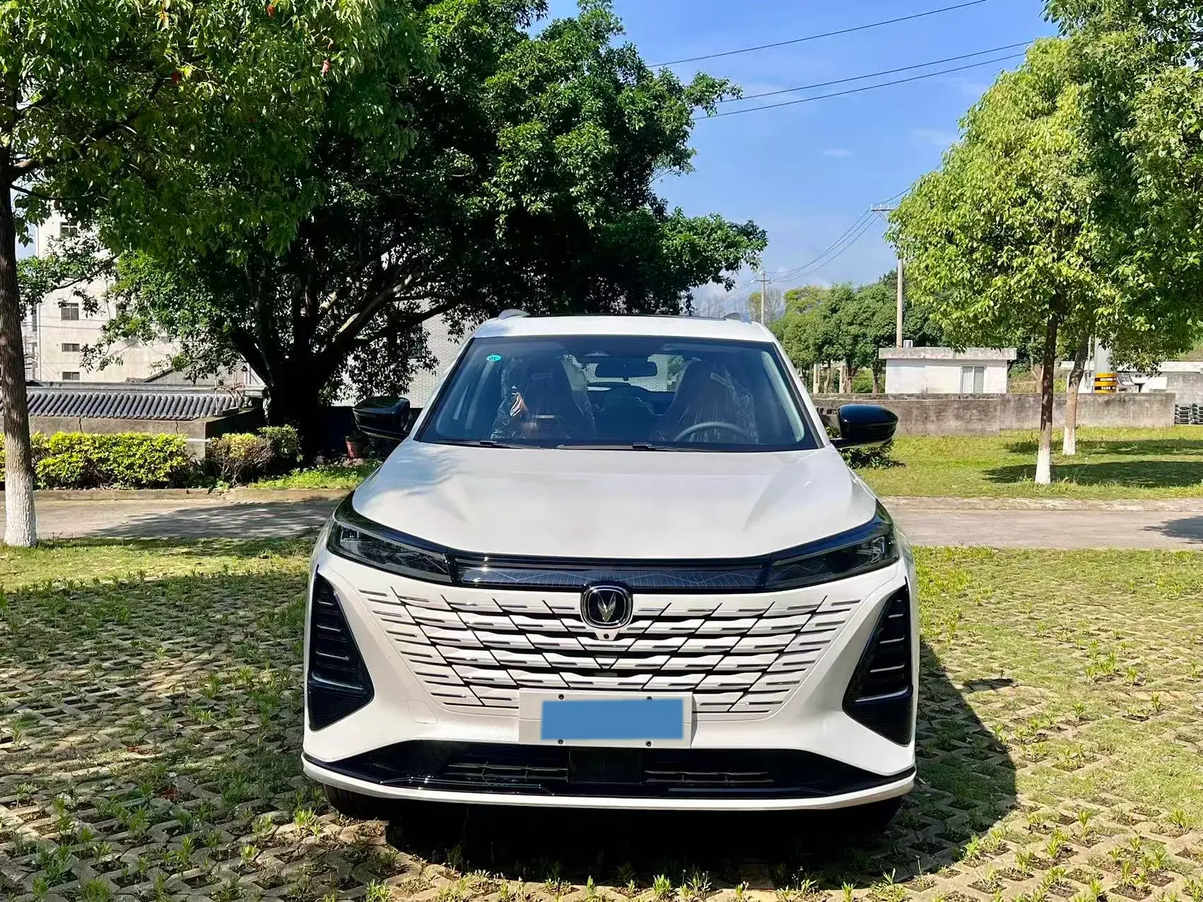 2025 CHANGAN CS75 thumbnail 3