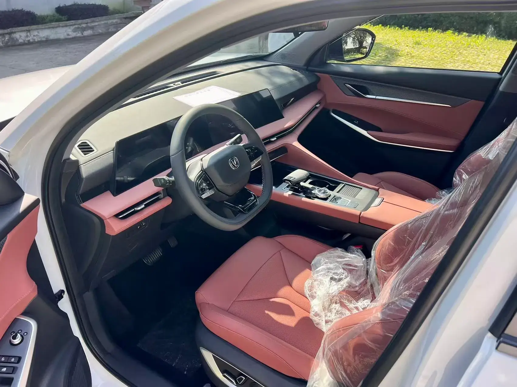 2025 CHANGAN CS75 thumbnail 4