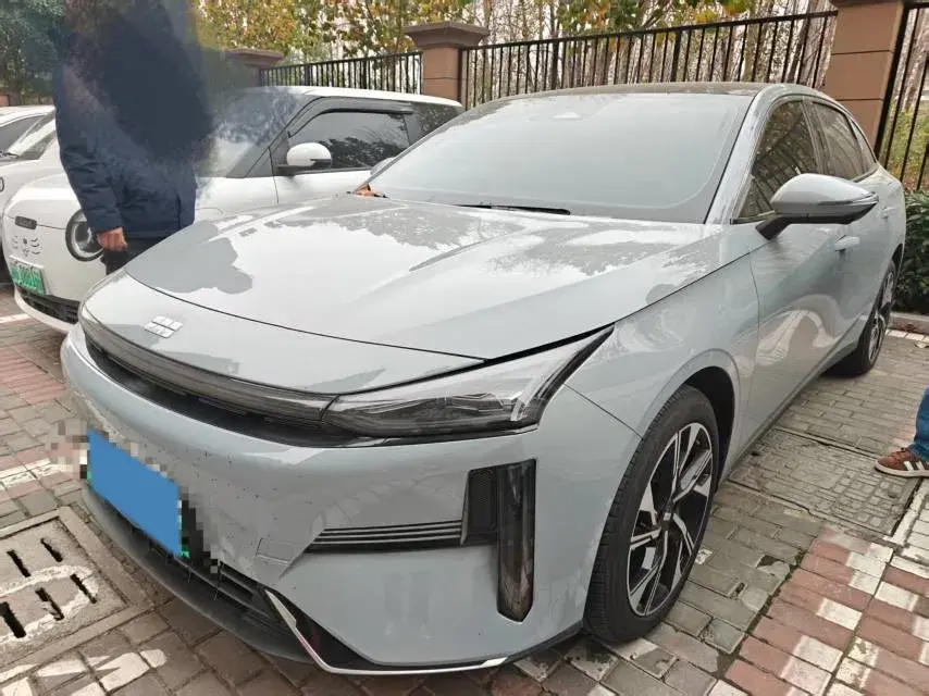 2024 GEELY GALAXY view 1