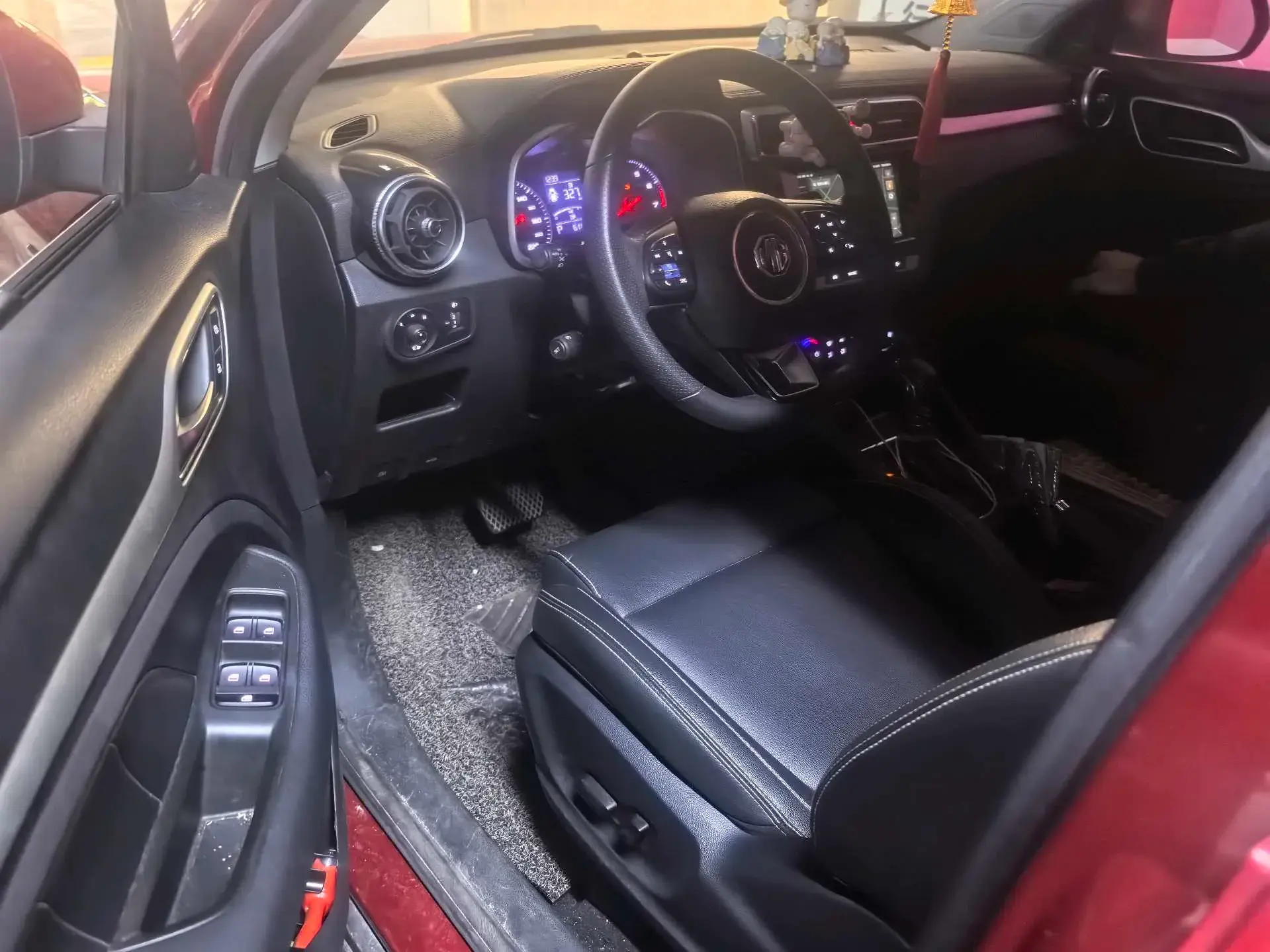 2018 MG ZS thumbnail 3