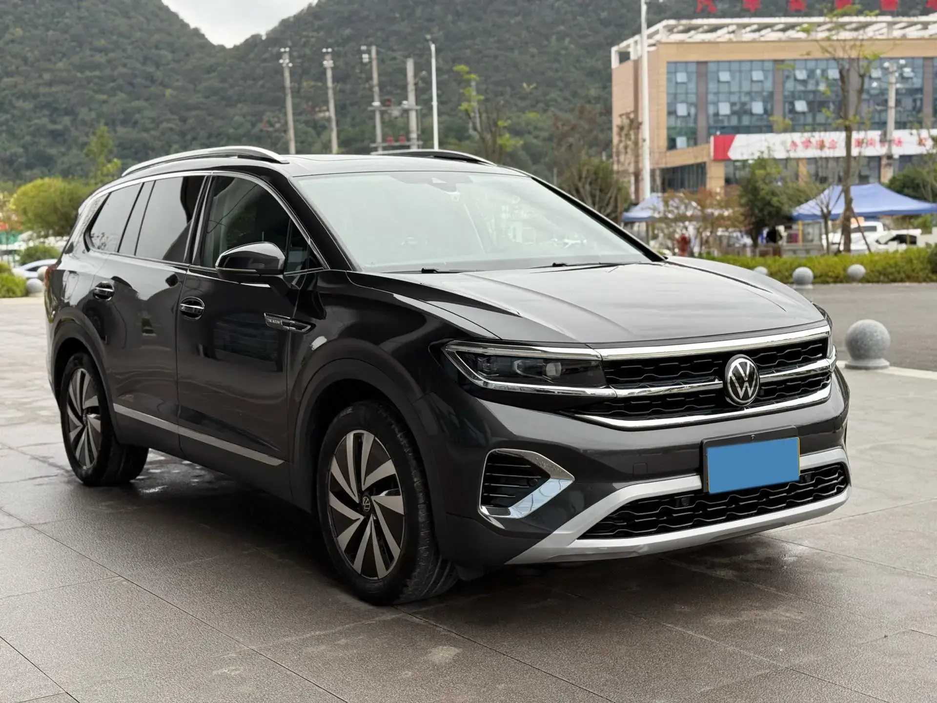 2021 VOLKSWAGEN TALAGON thumbnail 2