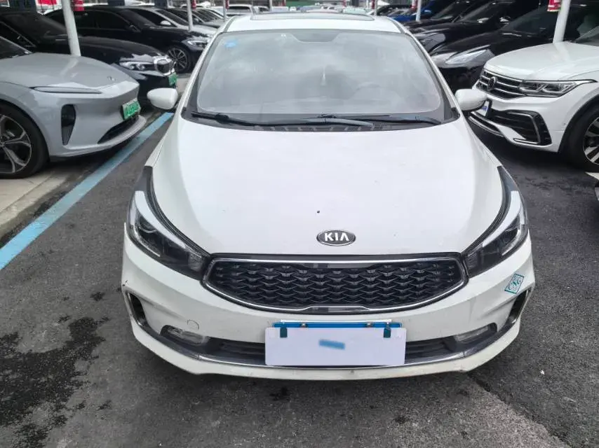 2016 KIA K3 thumbnail 2