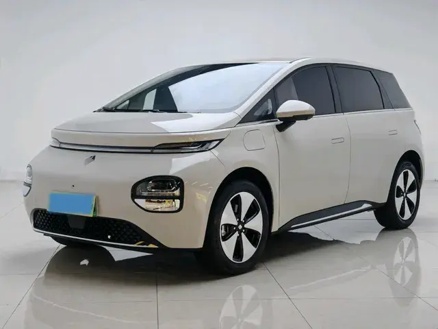 2023 BaoJun Cloud BEV 50.6KWH