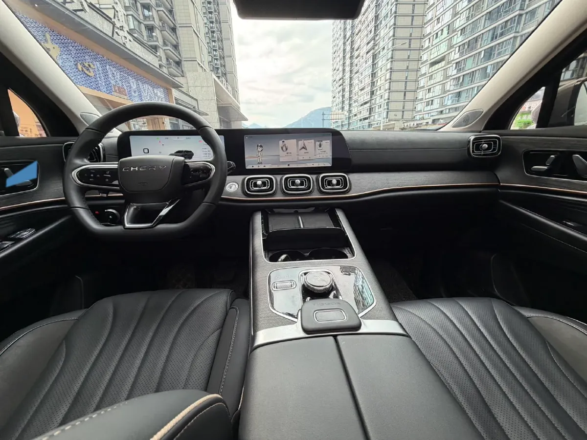 2023 Chery Tiggo 9 2.0T 261HP L4 8AT,autocango,china used car exporter,china ev exporter,chinese used car exporter,chinese used ev exporter