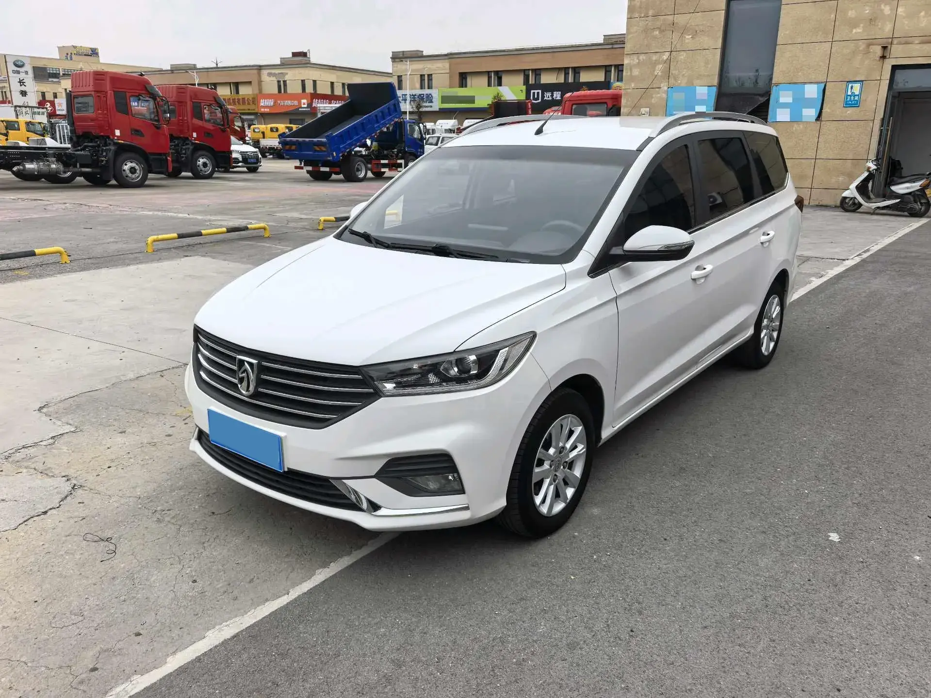 2018 BAOJUN 360 view 1