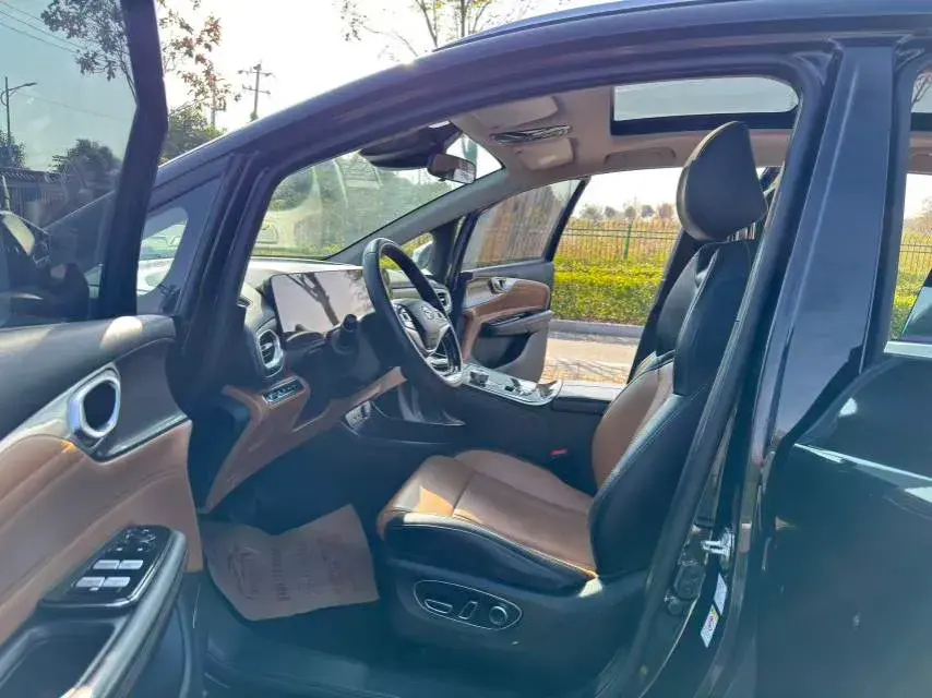 2021 AION V thumbnail 4