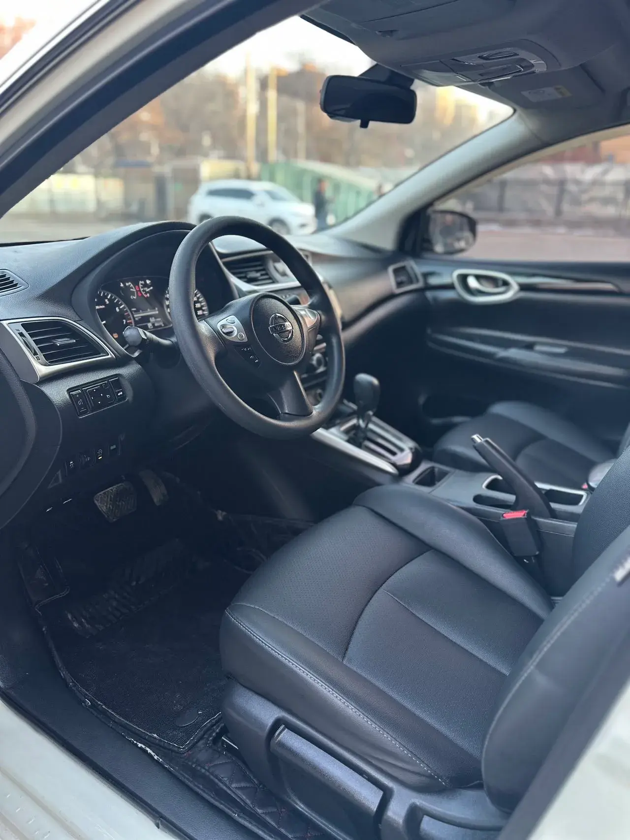 2021 NISSAN SYLPHY thumbnail 4