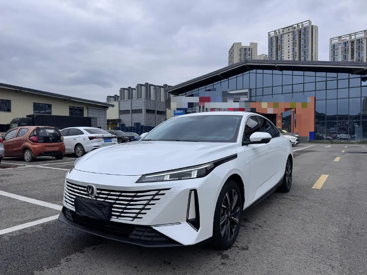 2024 ChangAn Eado 1.5T 170HP L4 7DCT