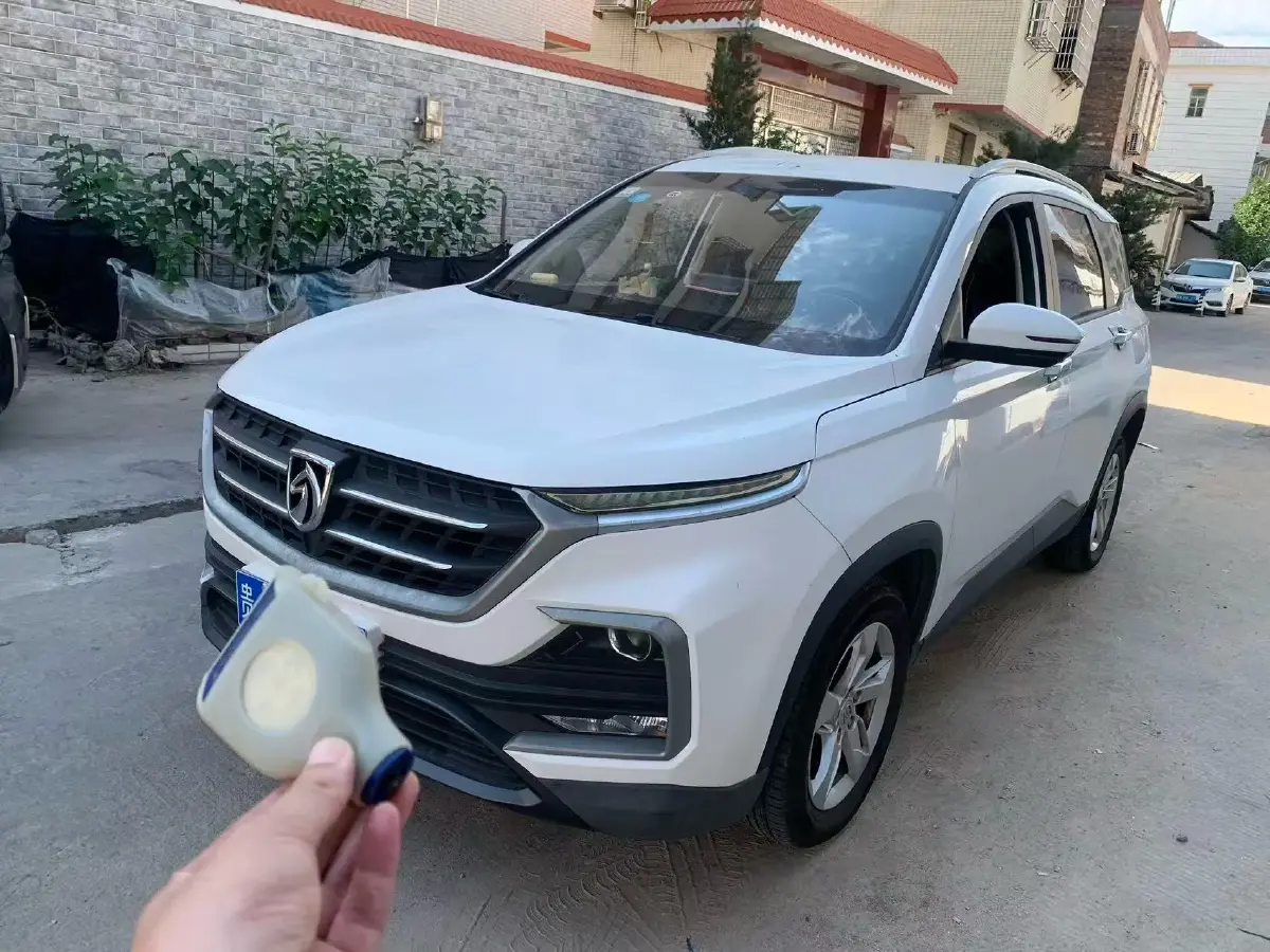 2018 BaoJun 530 1.5T 150HP L4 6MT
