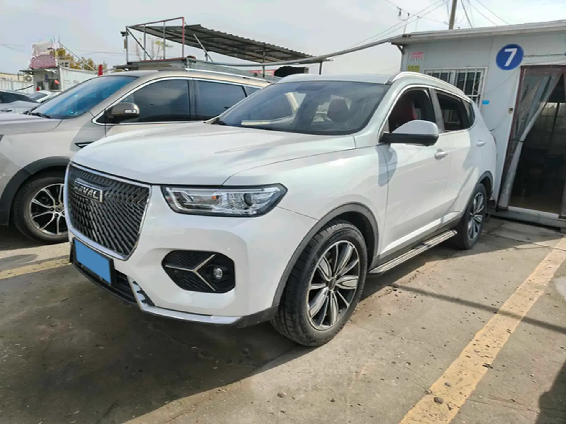 2021 HAVAL H6 view 1