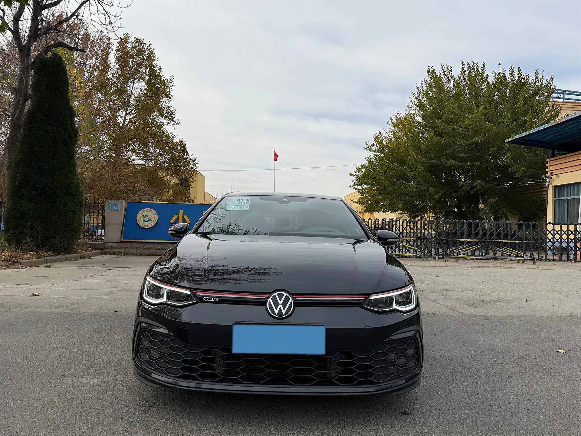 2023 VOLKSWAGEN GOLFGTI thumbnail 2