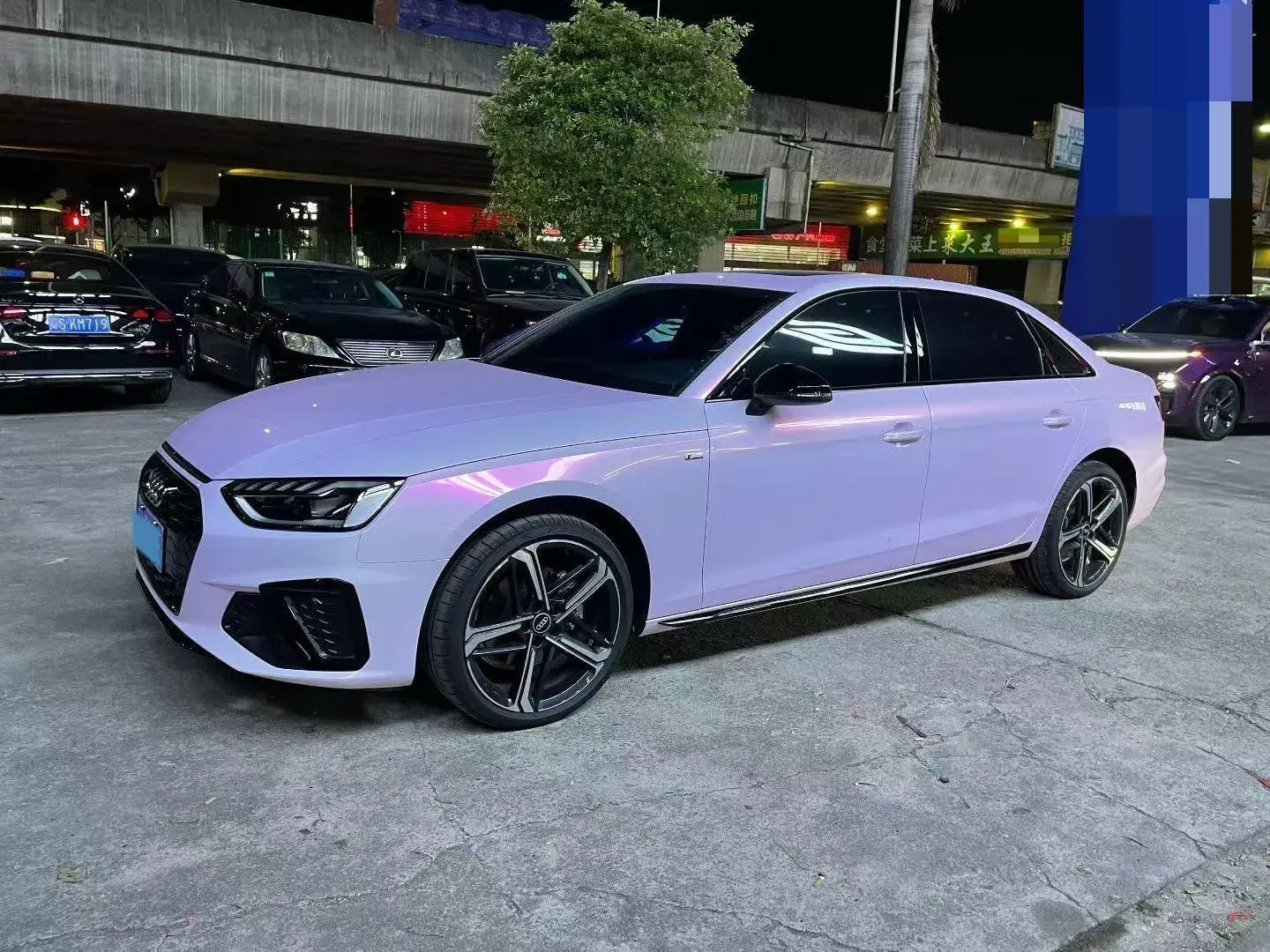 2025 AUDI A4L view 1