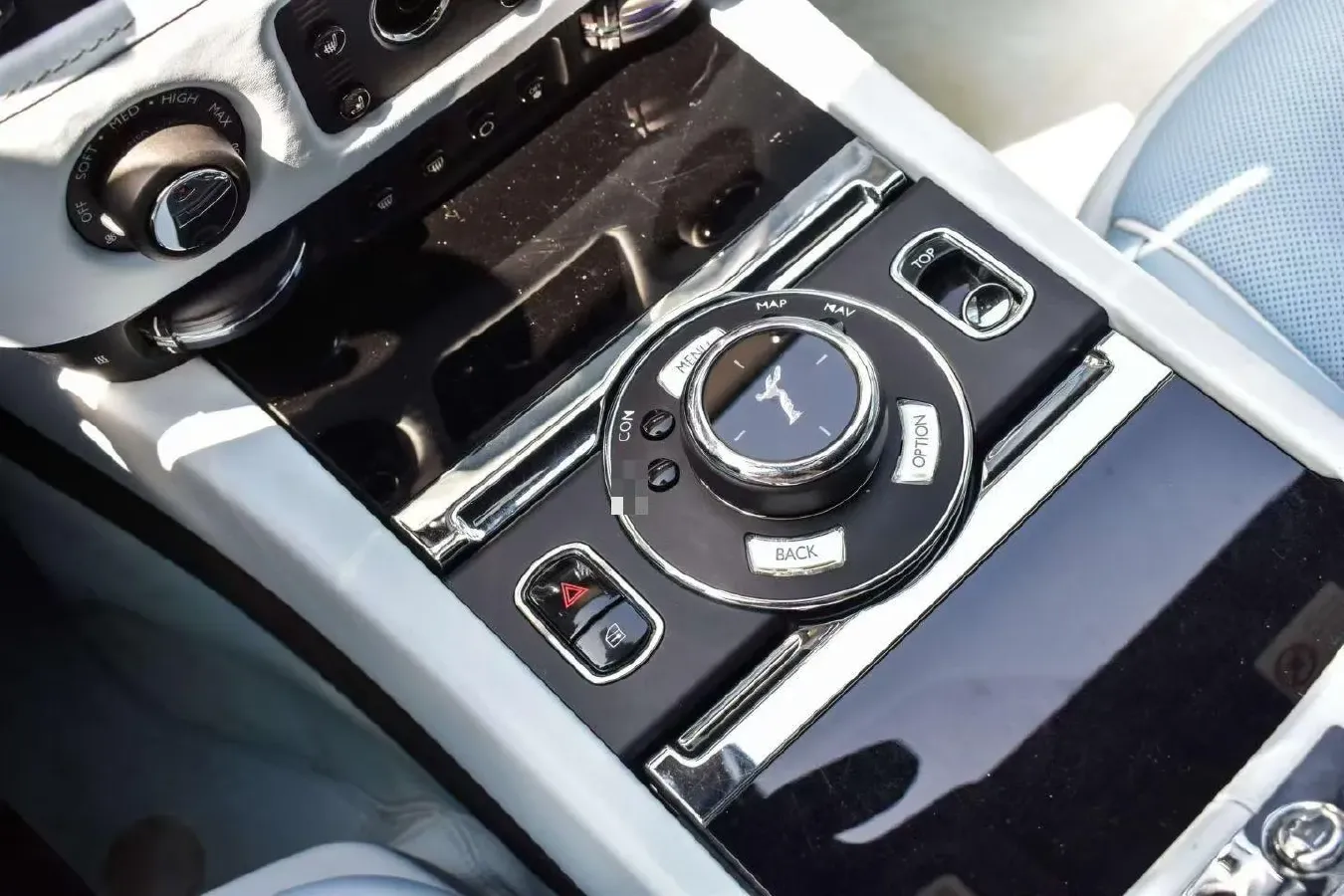 2018 Rolls-Royce Dawn 6.6T 571HP V12 8AT,autocango,china used car exporter,china ev exporter,chinese used car exporter,chinese used ev exporter