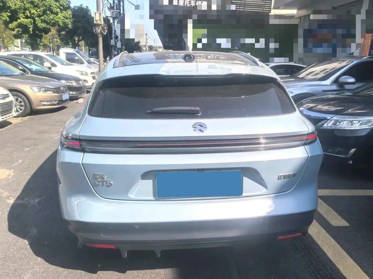 2023 NIO ET5T thumbnail 4