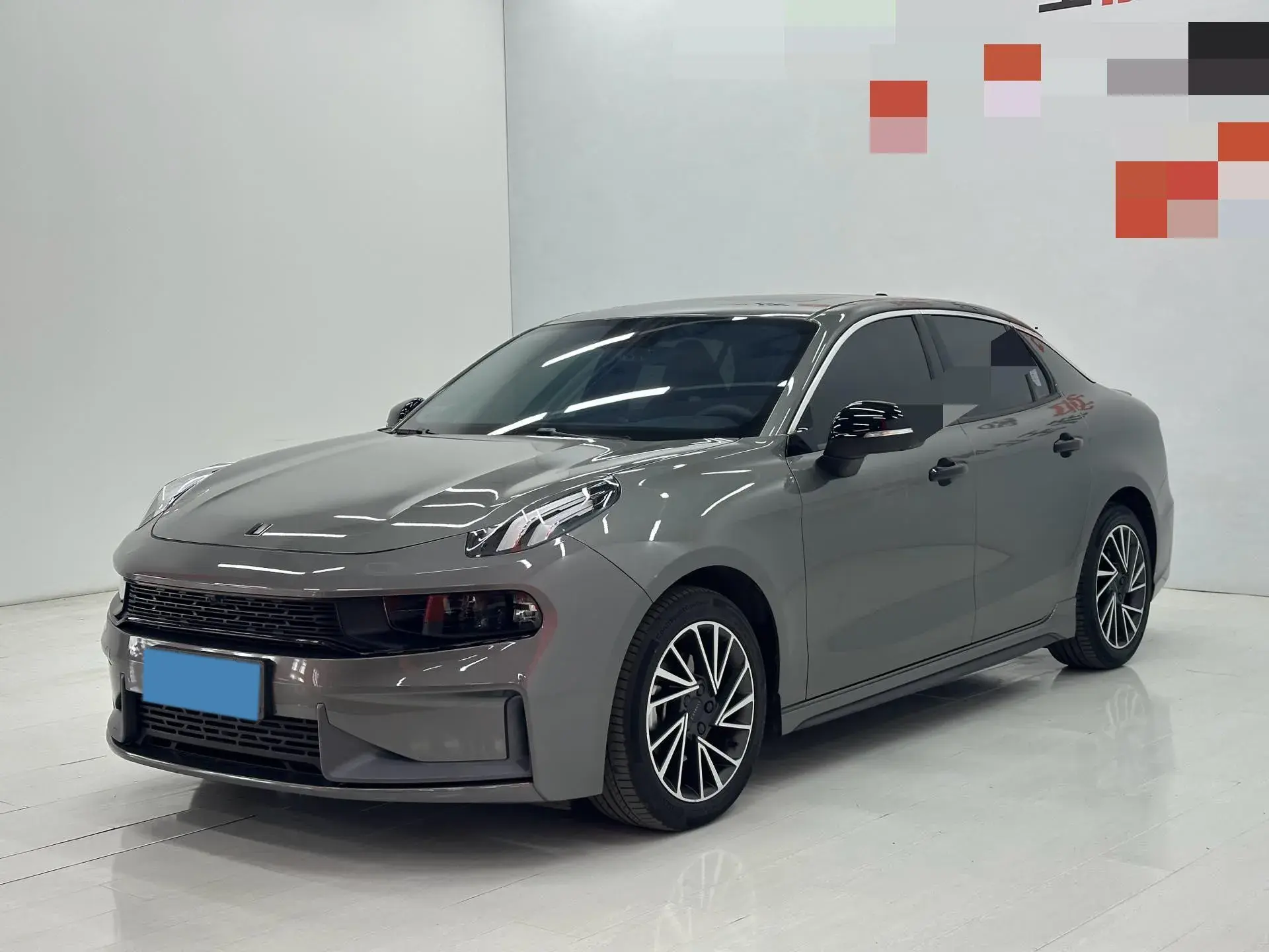 2022 LYNK&CO 03 view 1