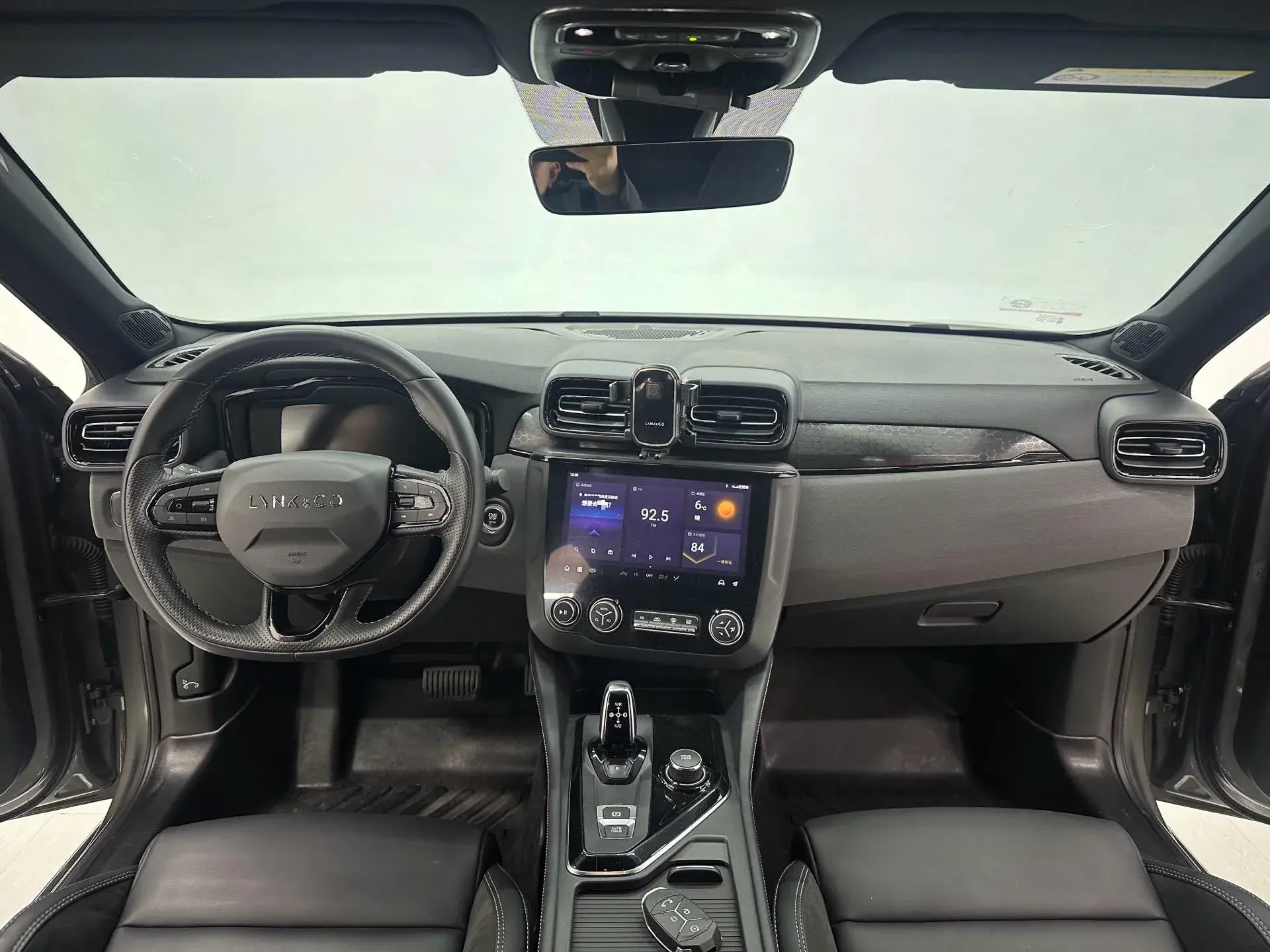 2022 LYNK&CO 03 thumbnail 4