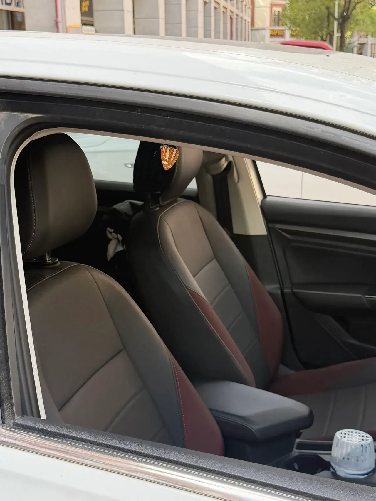 2020 VOLKSWAGEN BORA thumbnail 3