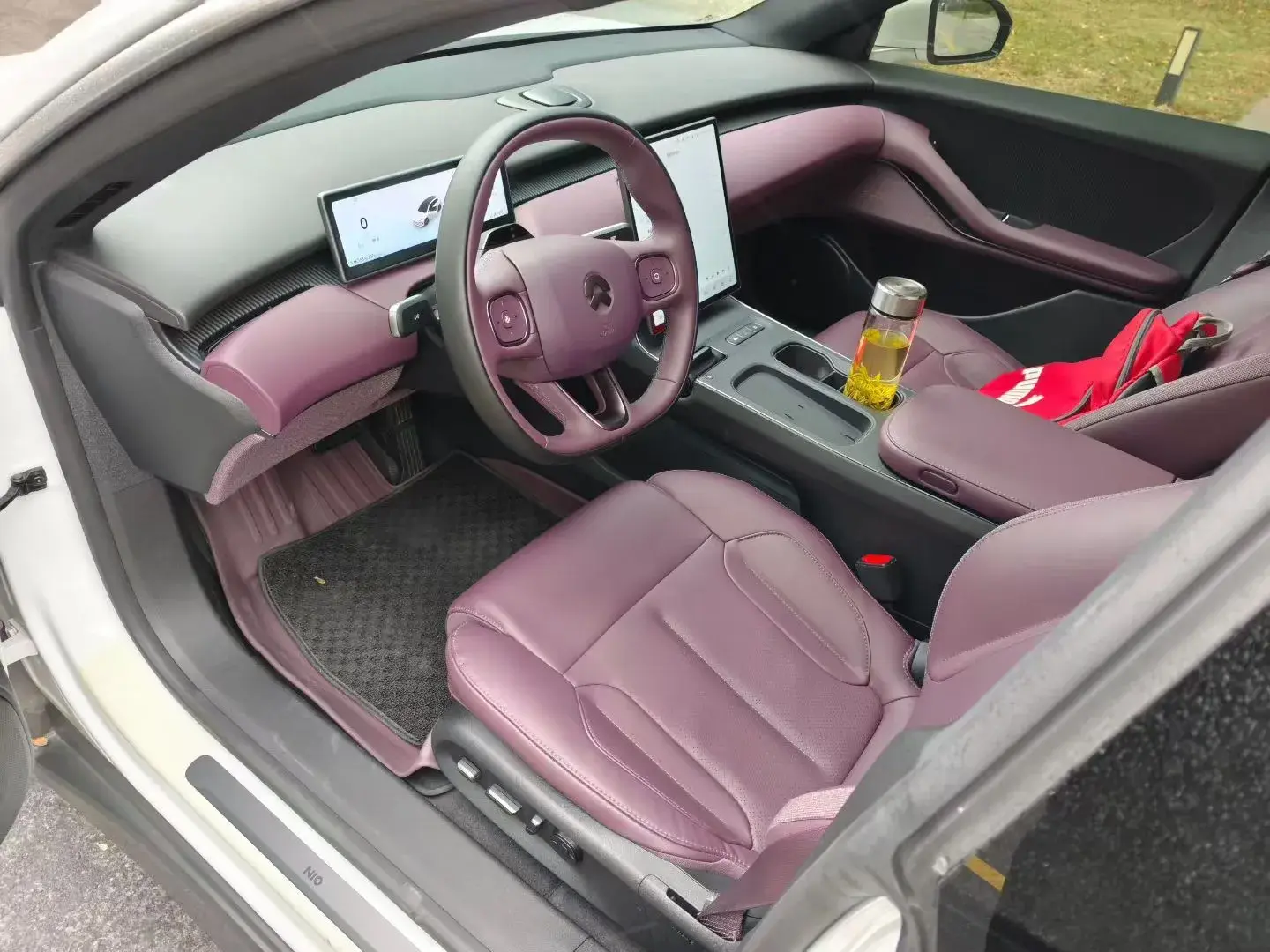 2024 NIO ET5T thumbnail 4