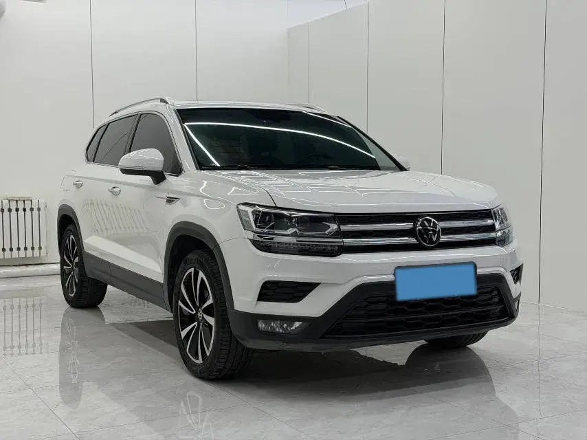 2022 VOLKSWAGEN THARU thumbnail 3