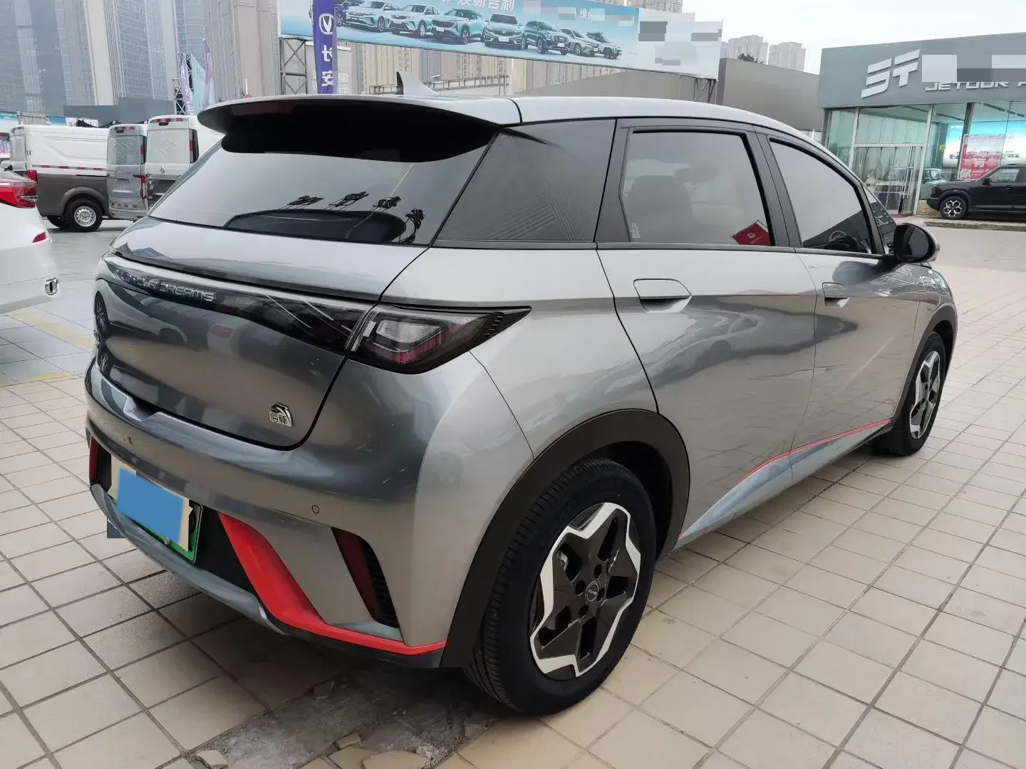 2023 BYD DOLPHIN thumbnail 4