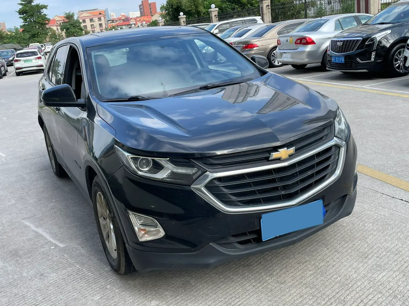 2018 CHEVROLET EQUINOX thumbnail 2