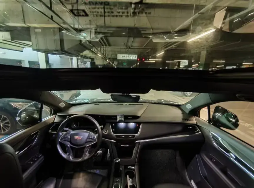 2020 CADILLAC XT5 thumbnail 3