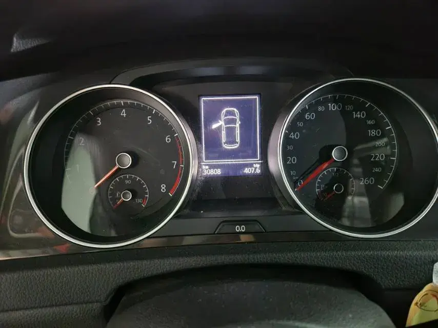 2020 VOLKSWAGEN GOLF thumbnail 4