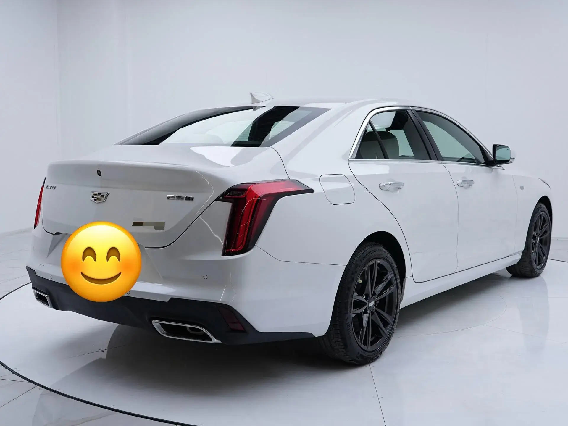 2023 CADILLAC CT4 thumbnail 3