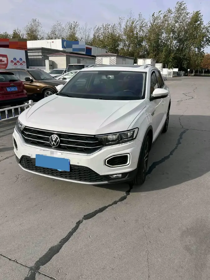 2022 Volkswagen T-Roc 1.4T 150HP L4 7DCT