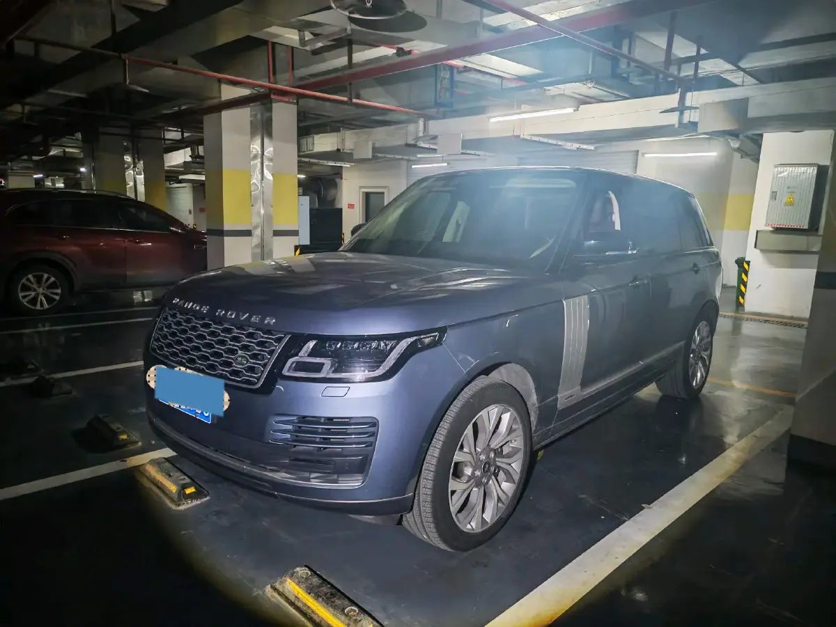 2021 Land Rover Range Rover 3.0T 400HP L6 8AT