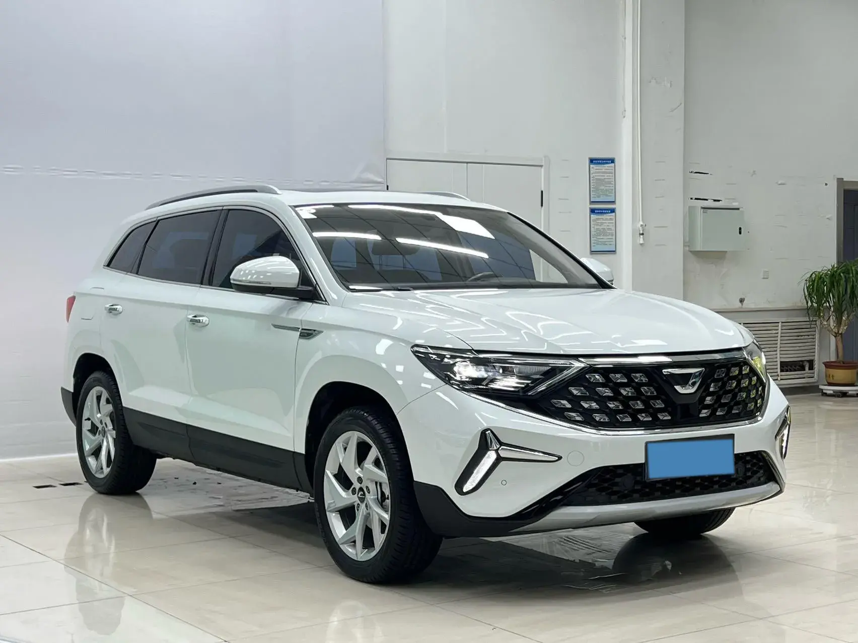 2023 JETTA VS5 thumbnail 2