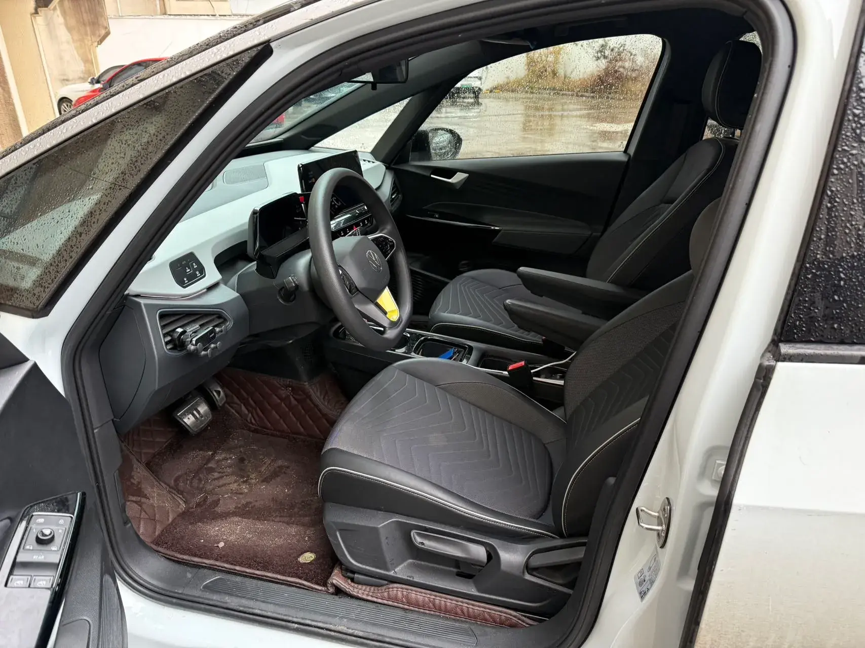 2023 VOLKSWAGEN ID.3 thumbnail 3