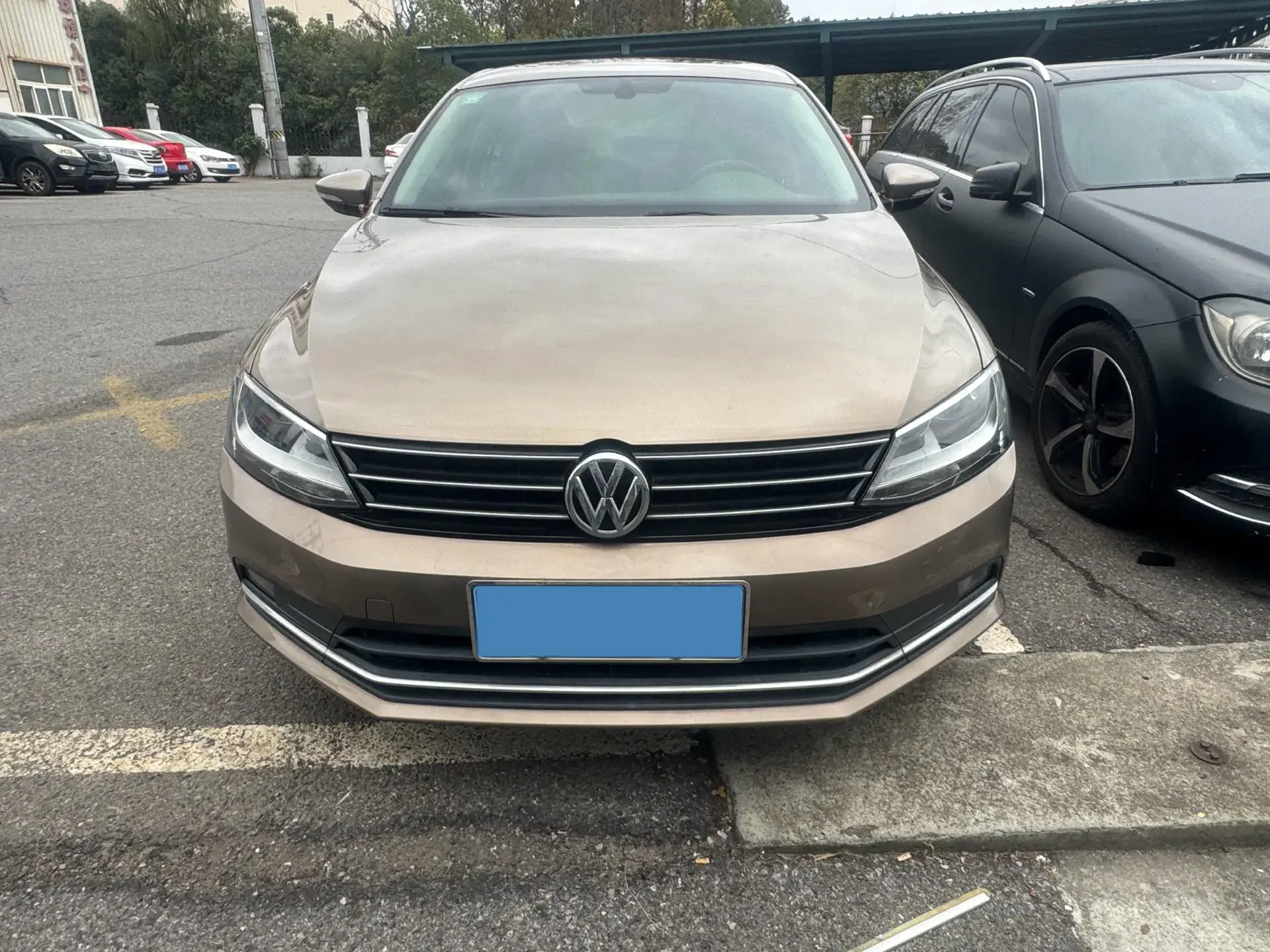 2018 VOLKSWAGEN SAGITAR thumbnail 3