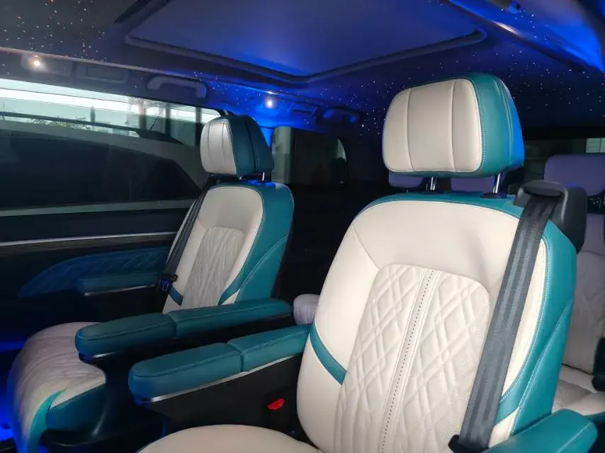 2021 GAC TRUMPCHI thumbnail 4