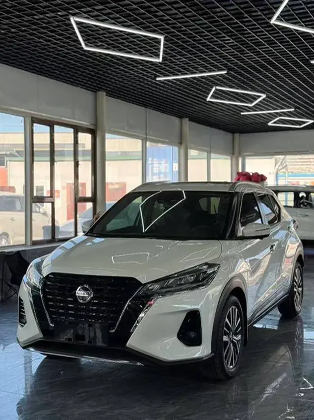 2022 Nissan Kicks 1.5L 122HP L4 CVT