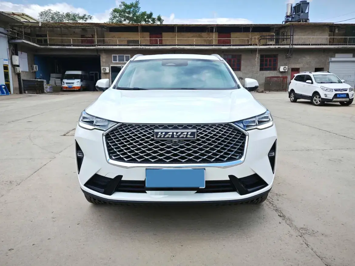 2022 HAVAL H6 thumbnail 2