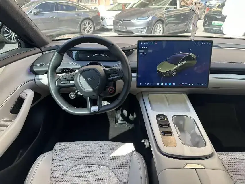 2024 MI SU7 thumbnail 4