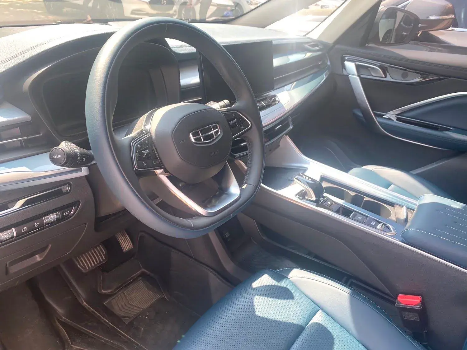 2023 GEELY JIAJI thumbnail 3